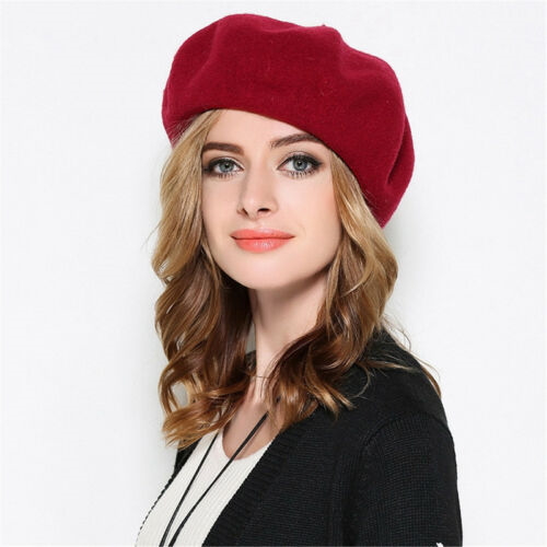 beretă franțuzească roșie