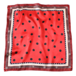 esarfa rosie cu buline negre